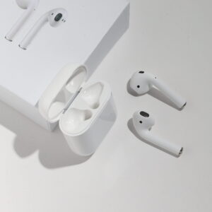 2 Écouteurs Pro9 avec boîtier de recharge sans fil