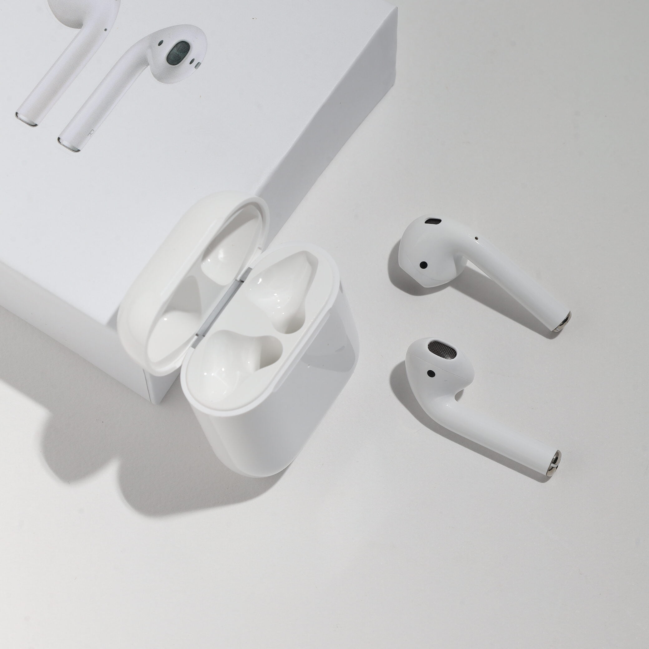 2 Écouteurs Pro9 avec boîtier de recharge sans fil